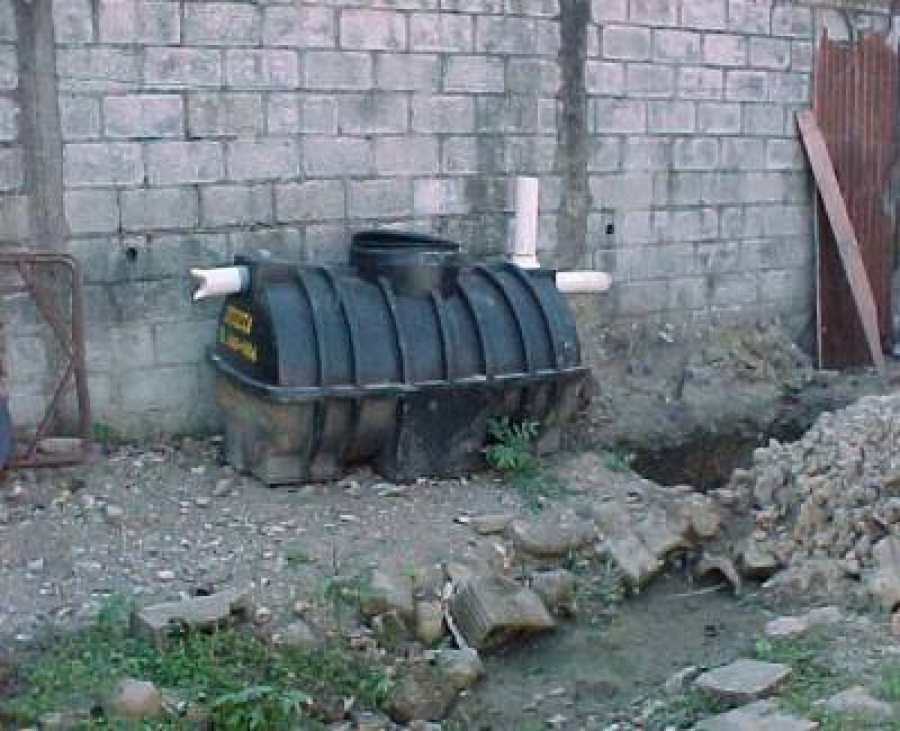 Picture of septic tank on the ground